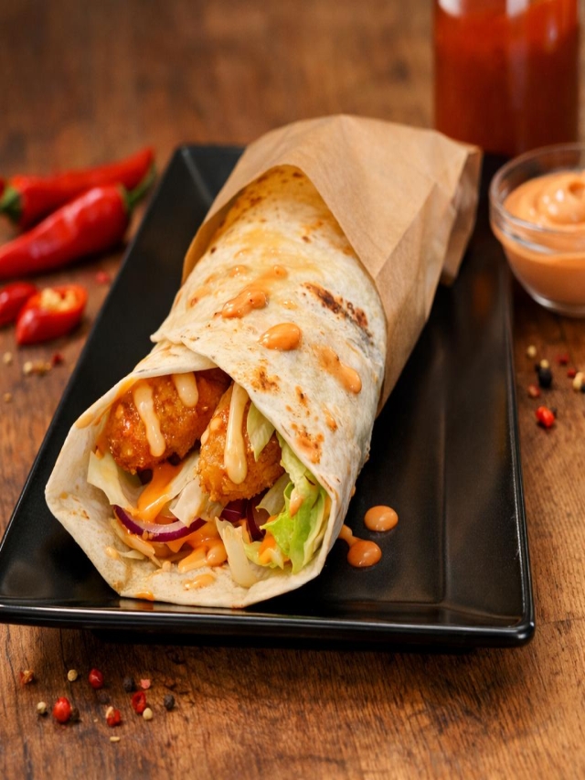 Wrap z sosem sriracha-mayo